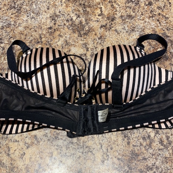 Super push-up padded bra - Picture 2 of 6